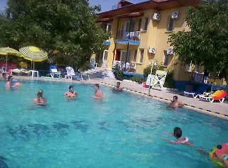 Happy Nur Ξενοδοχείο 3*